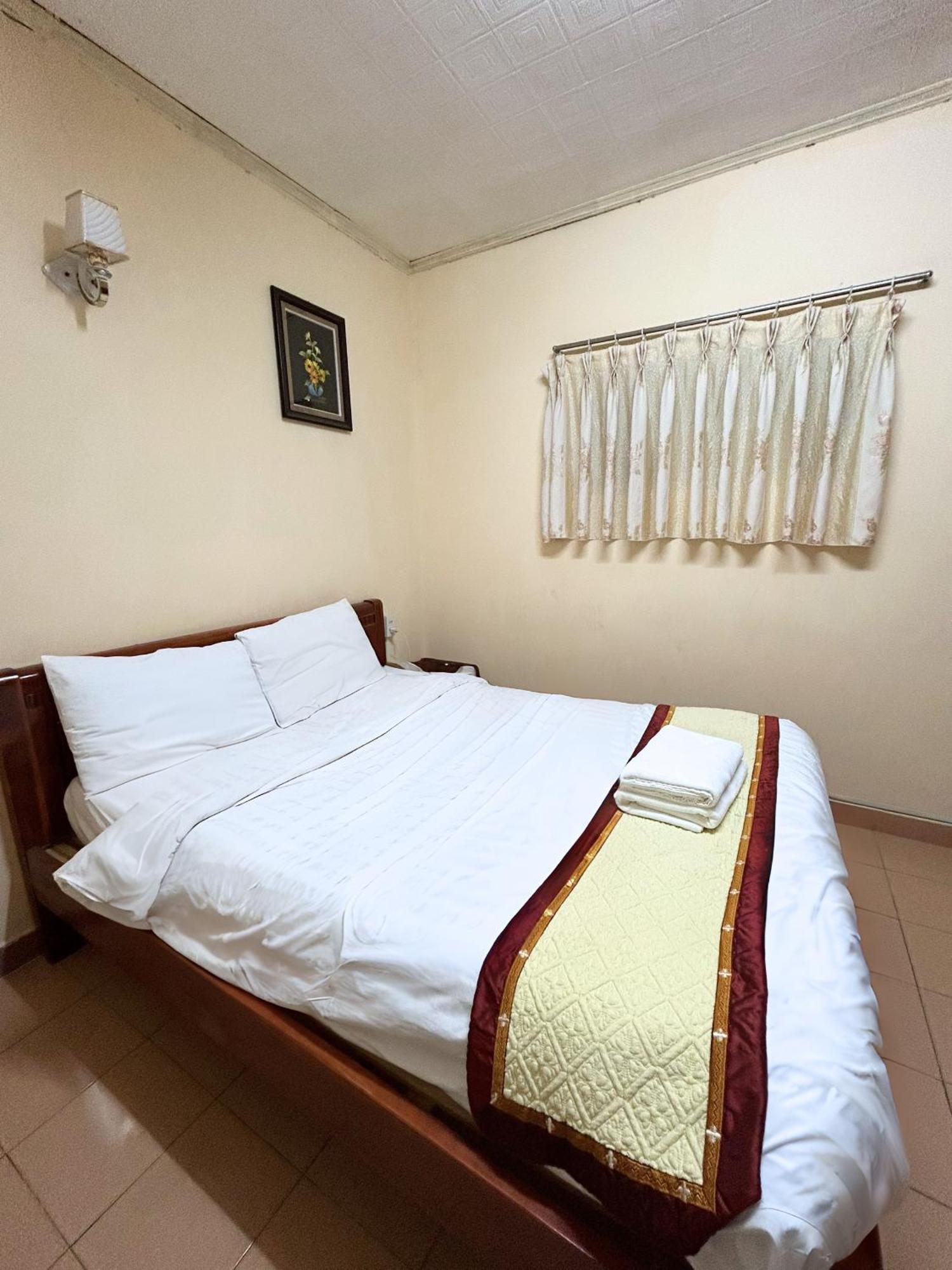 Anh Dao Hotel Dalat Exteriör bild